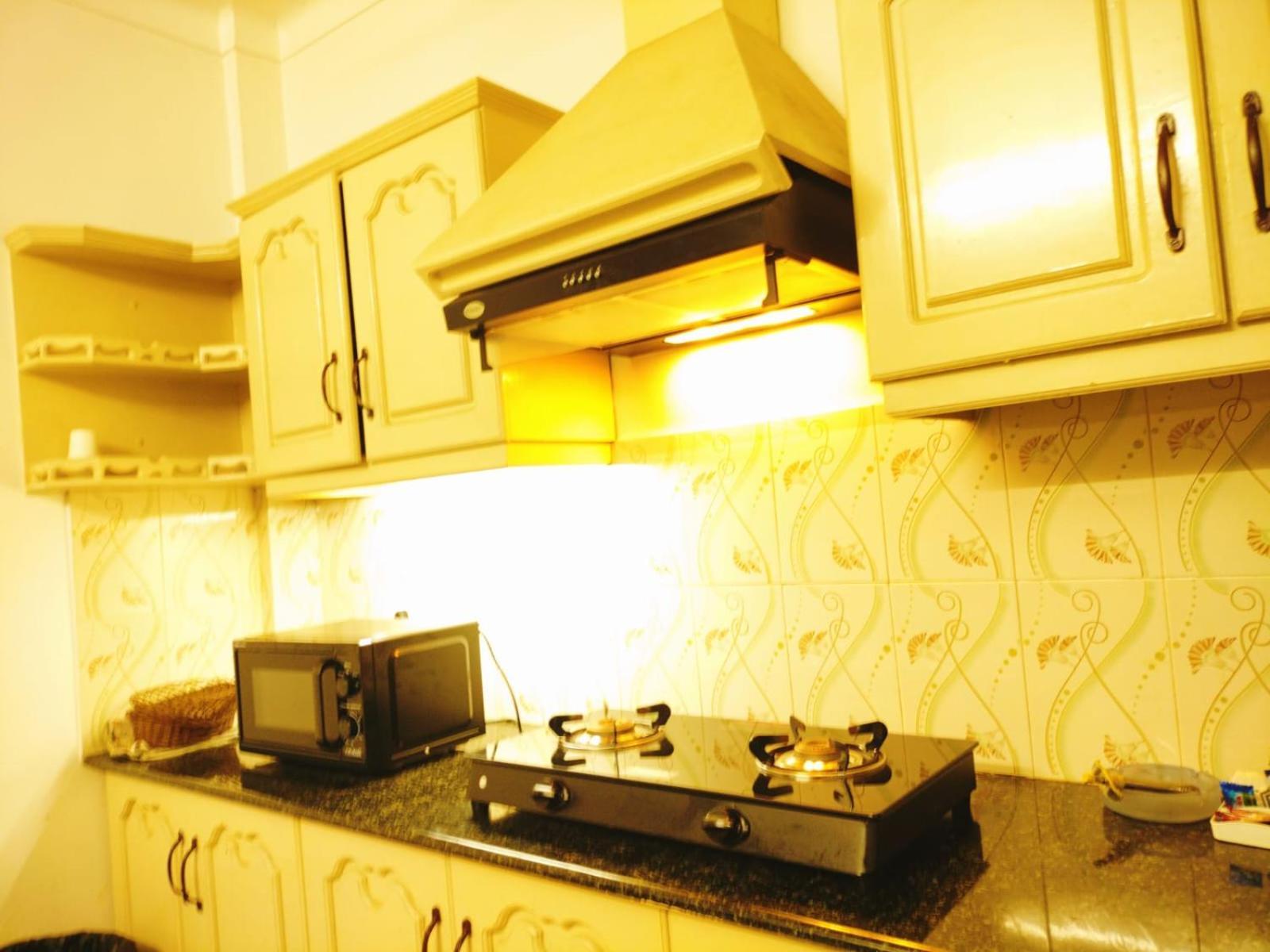Hotel Jj Inn Kochi Dış mekan fotoğraf