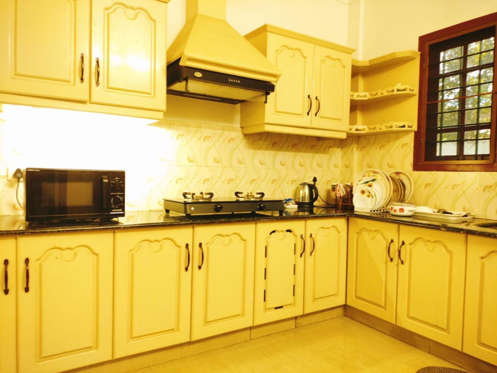 Hotel Jj Inn Kochi Dış mekan fotoğraf